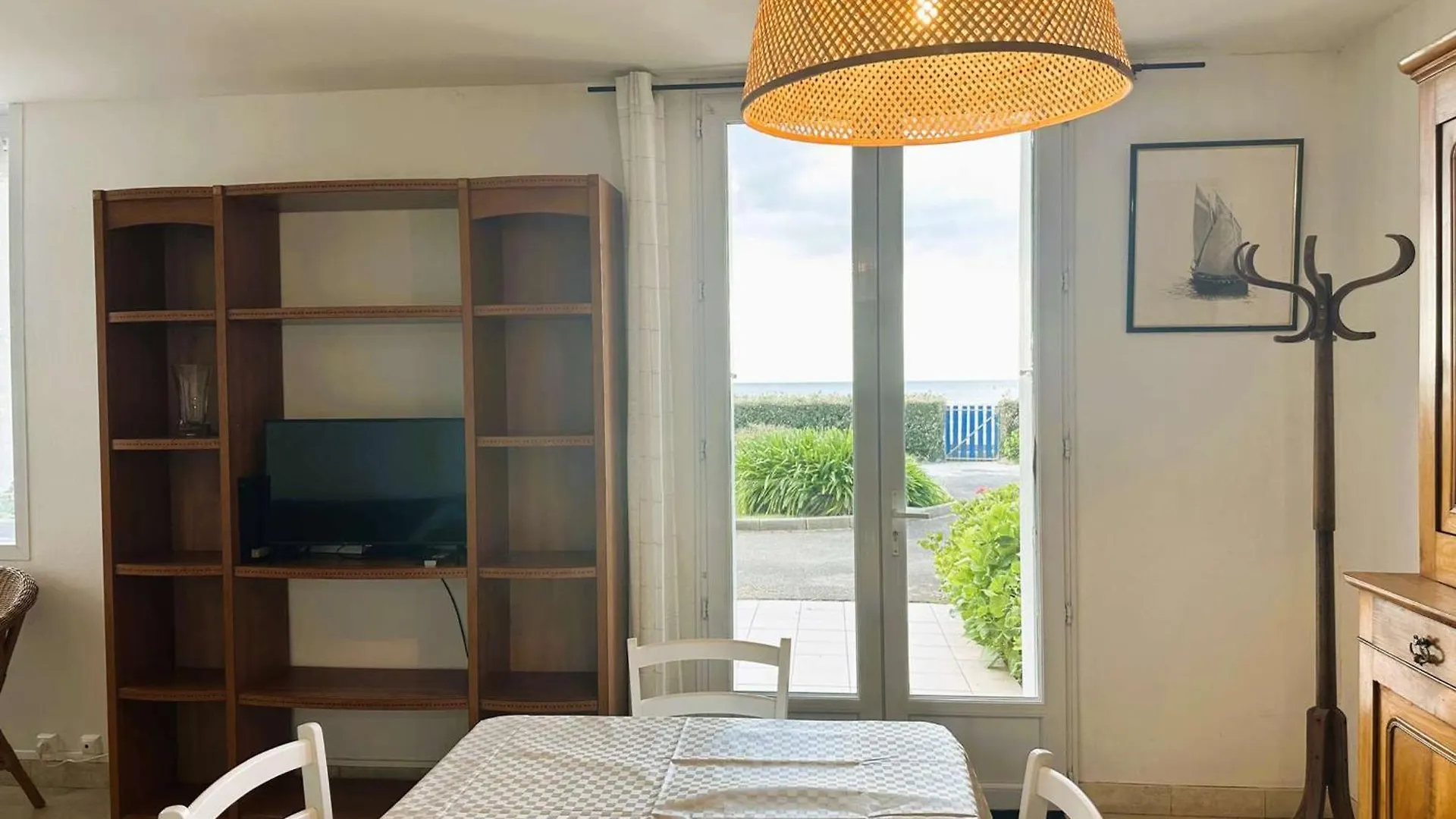 Appartement Renove En Bord De Mer Avec Terrasse - 4 Pers, Proche Plage Et Port - Fr-1-481-162 La Forêt-Fouesnant France